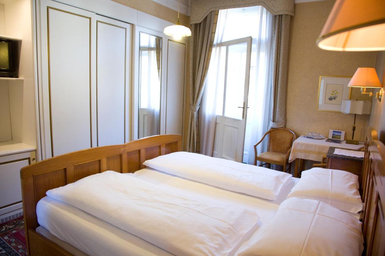 Hotel Villa Westend เมราโน ภายนอก รูปภาพ