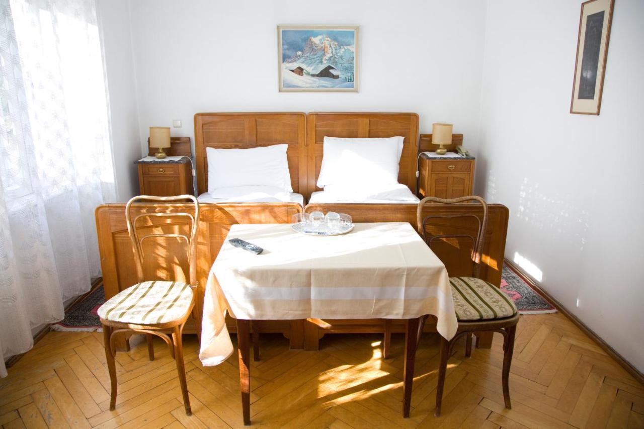 Hotel Villa Westend เมราโน ภายนอก รูปภาพ