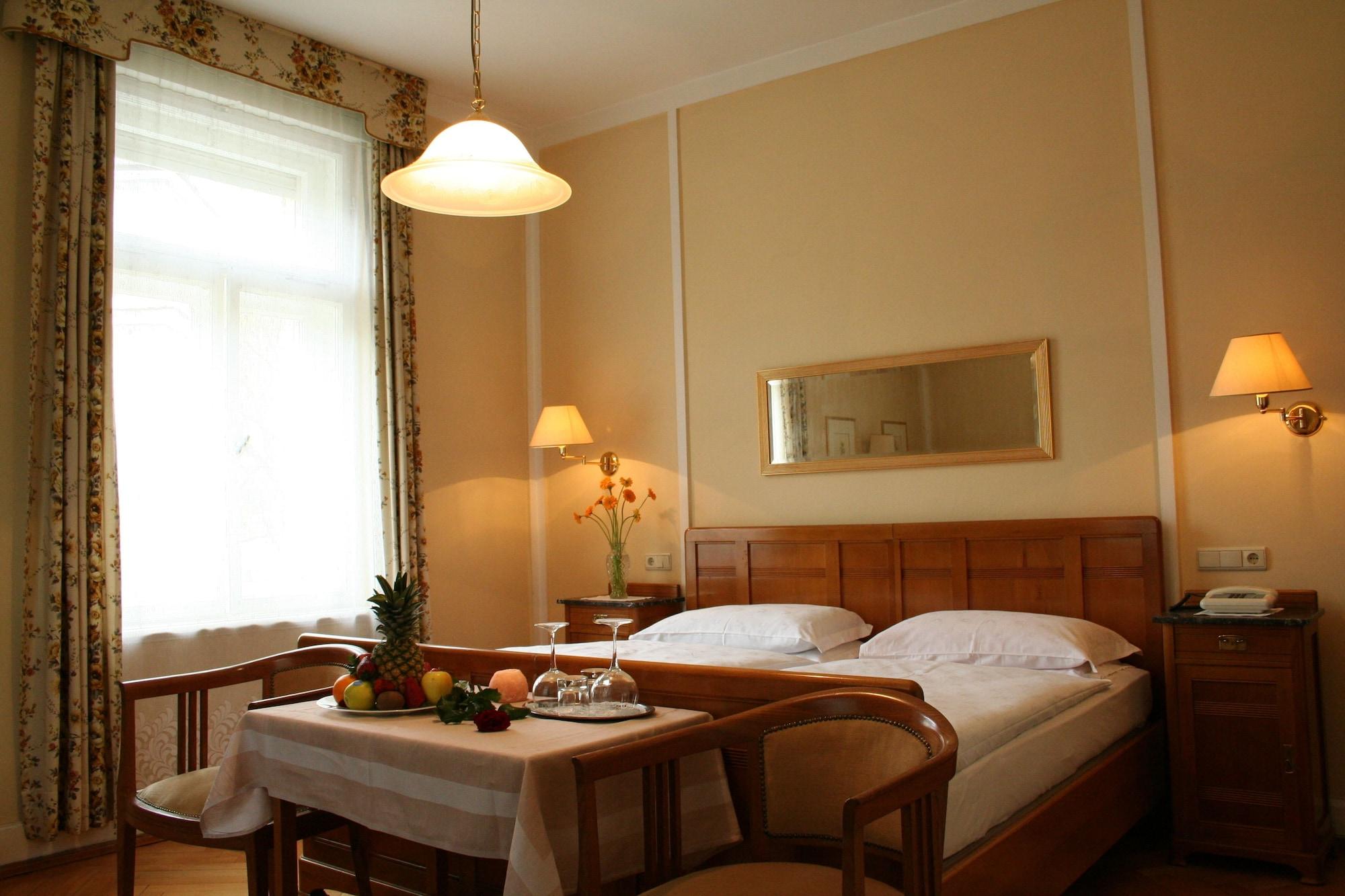 Hotel Villa Westend เมราโน ห้อง รูปภาพ